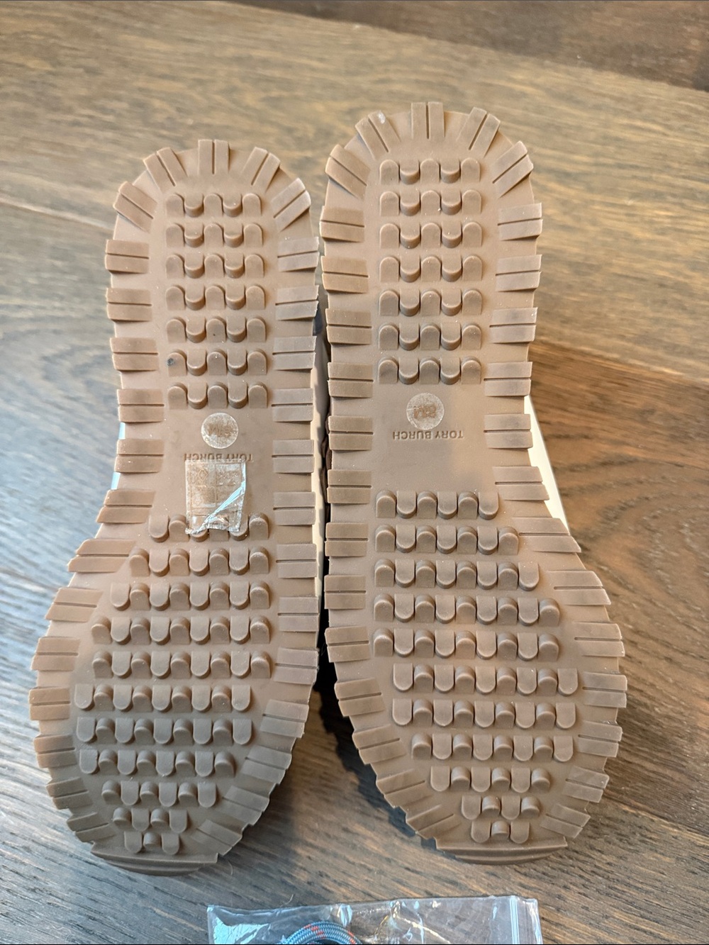 Tory Burch Annie Sneakers White, Light Blue & Yellow Colorblock Size 8 - Picture 4 of 4
